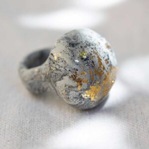 Sculpted Round White with Gold Ring. Size 7.