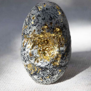 Oval Ring with Gold Leaf. Size 8.